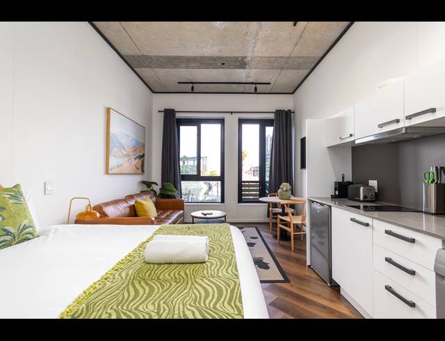 0.5 BEDROOM APARTMENT FOR SALE IN CENTURY CITY